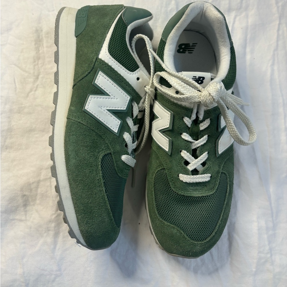 New without tags New Balance 574s